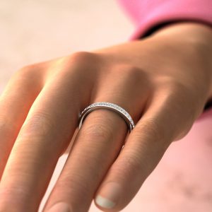 B004 White Gold 0.20Ct Round Cut Wedding Band Ring (2)