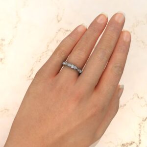 BR042 White Gold 0.14Ct Infinity Round Cut Wedding Band Ring (5)